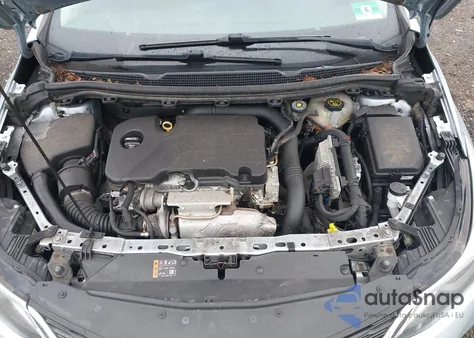 2018 Chevrolet Cruze Lt Auto z USA, uszkodzony, nr VIN 1G1BE5SM3J7197206